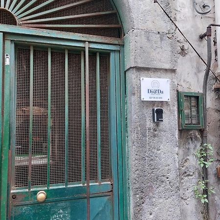 Napoli Centro - Di&Da Guest House Kültér fotó